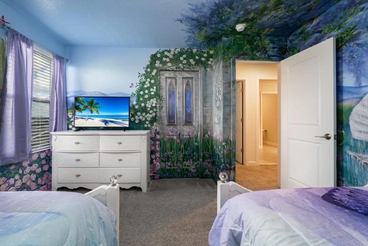 Charming 9Br Villa W Theme & Game Rooms By Disney Кисими Екстериор снимка